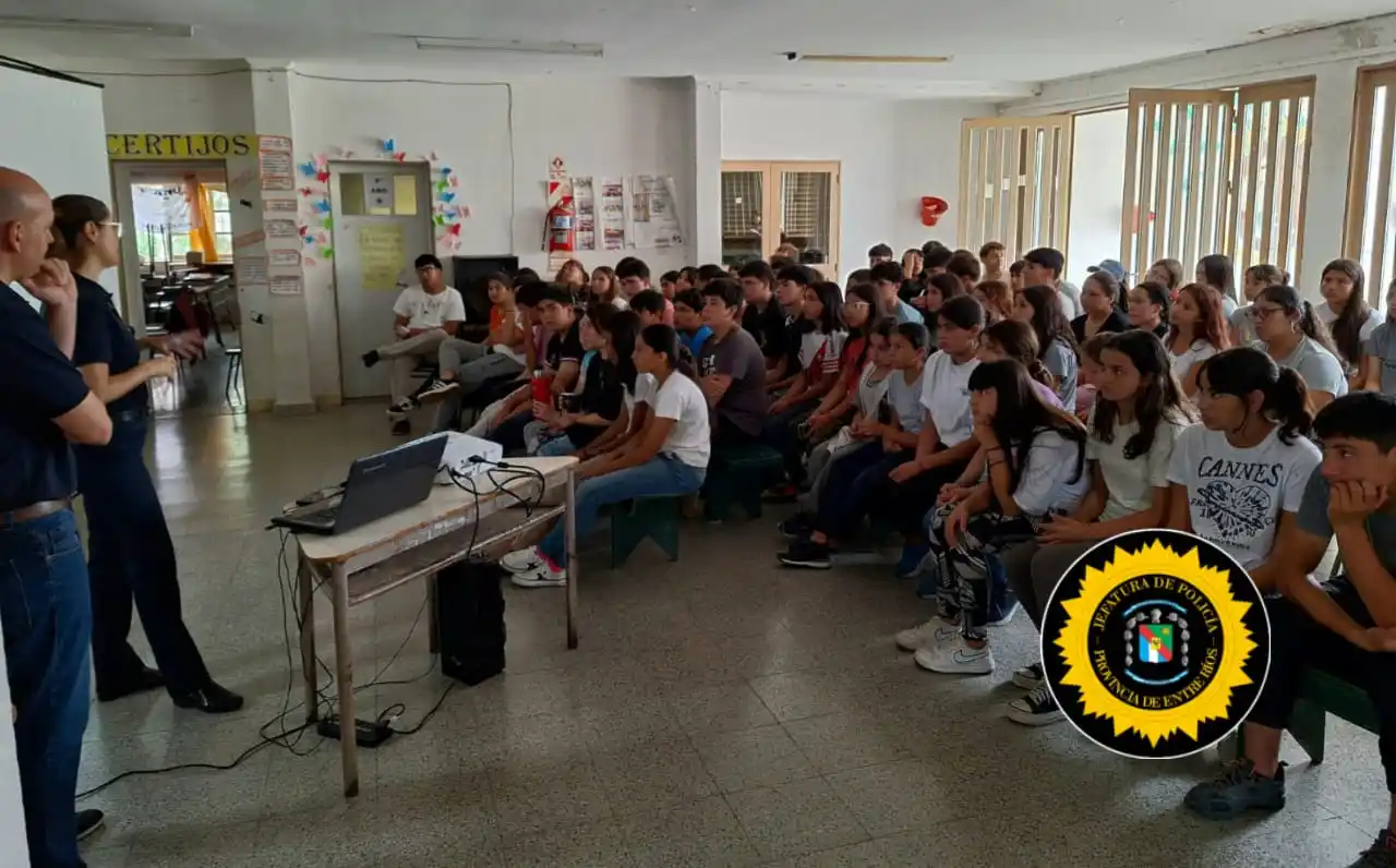 Charla de educación y seguridad vial en Rincón de Nogoyá
