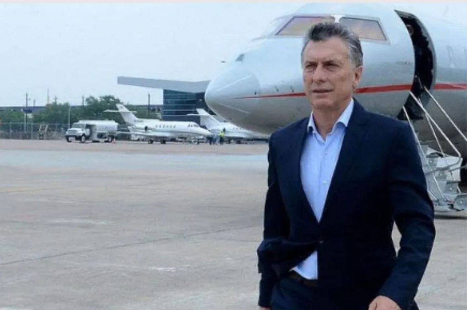 Macri tiene prohibido salir del país: el juez Brava ratificó la prohibición