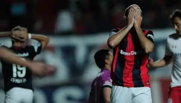 Por tanto vértigo, San Lorenzo terminó con dolor de cabeza