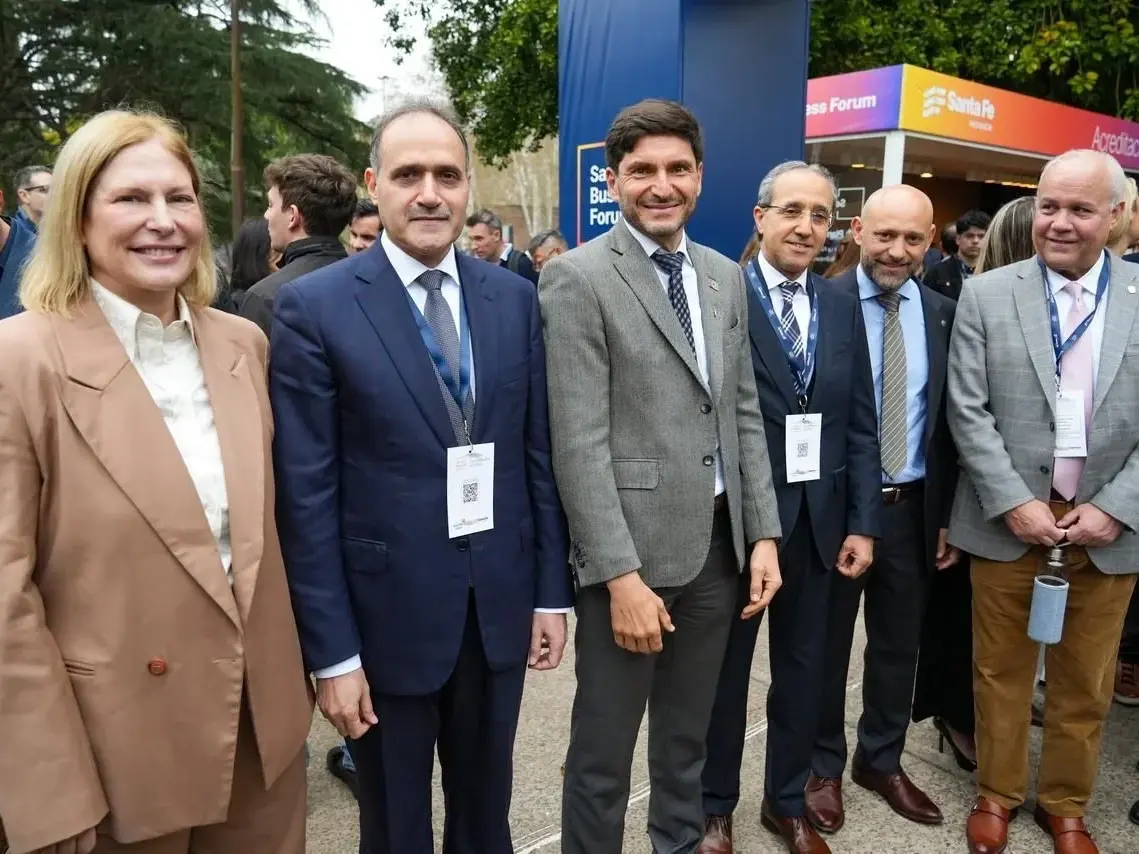 Pullaro en el Santa Fe Business Forum de Rosario: "Con eventos como este, demostramos que la provincia se pone de pie"