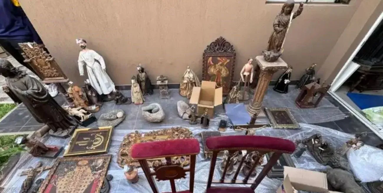 Secuestraron cerca de 80 piezas de valor arqueológico en allanamientos en una investigación policial