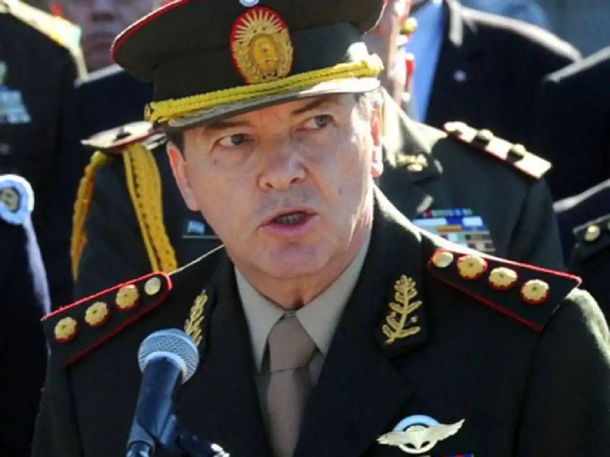 Comienza el juicio a Milani por delitos de lesa humanidad