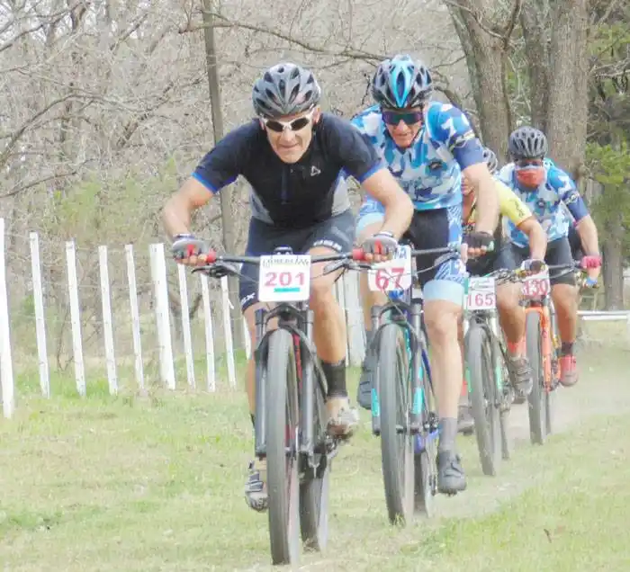 Las condiciones climáticas  obligaron a cancelar la  competencia en Península Soler