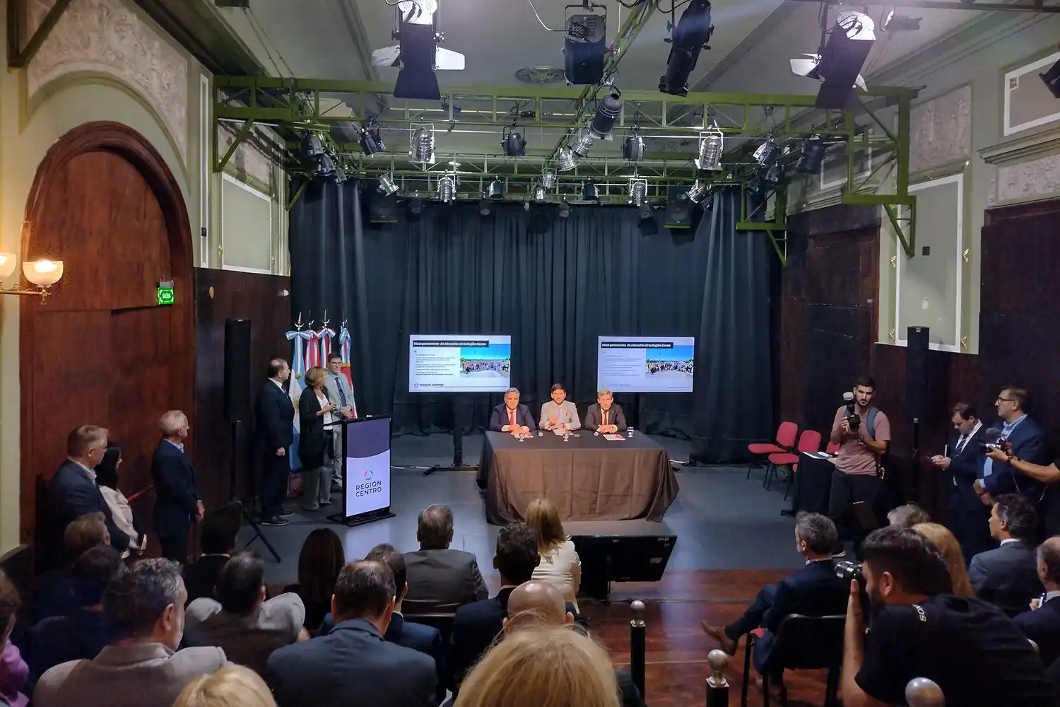 Crean la Agencia Regional de Evaluación Educativa en la Región Centro