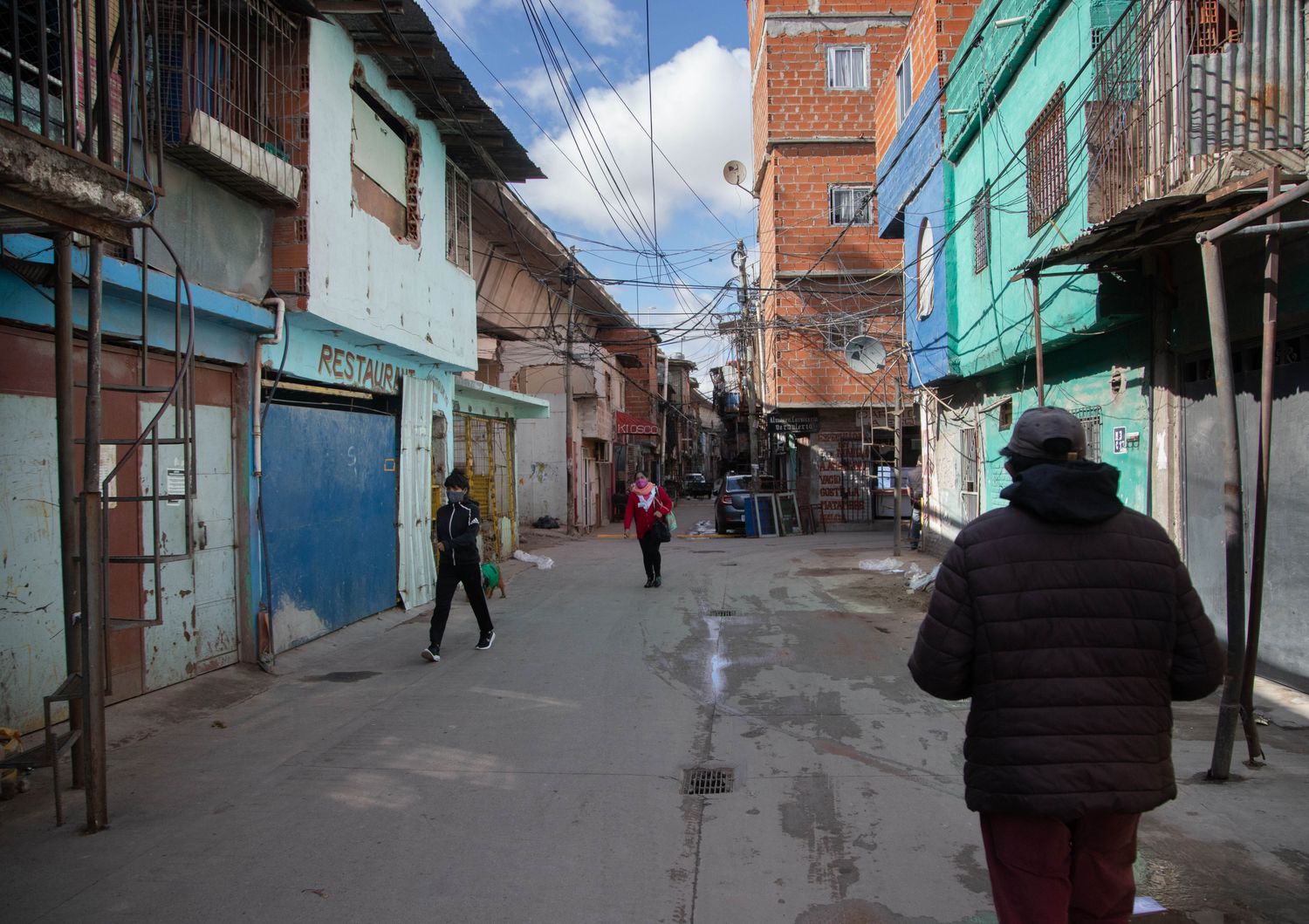 Una familia tipo necesitó reunir ingresos por casi 120 mil pesos para no caer en la pobreza.