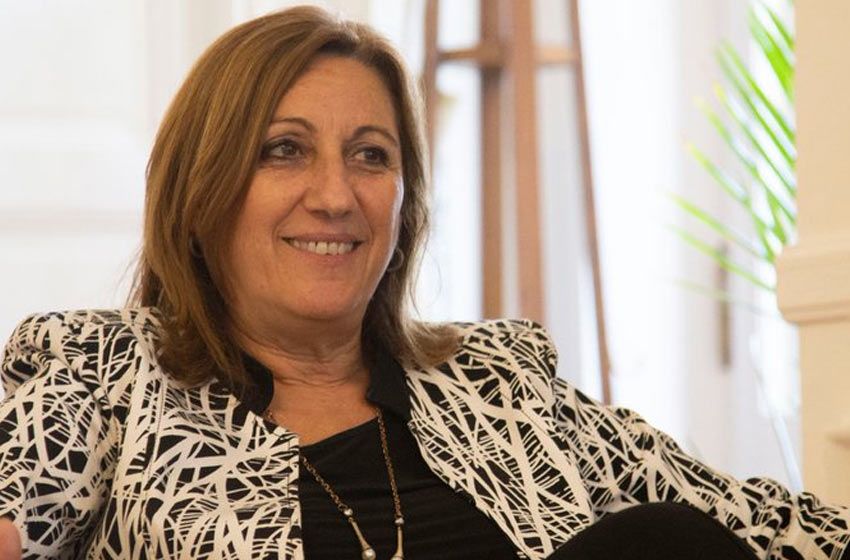Mónica Fein apuntó contra Roy López Molina: «Para ser intendente hay que poner la cara»