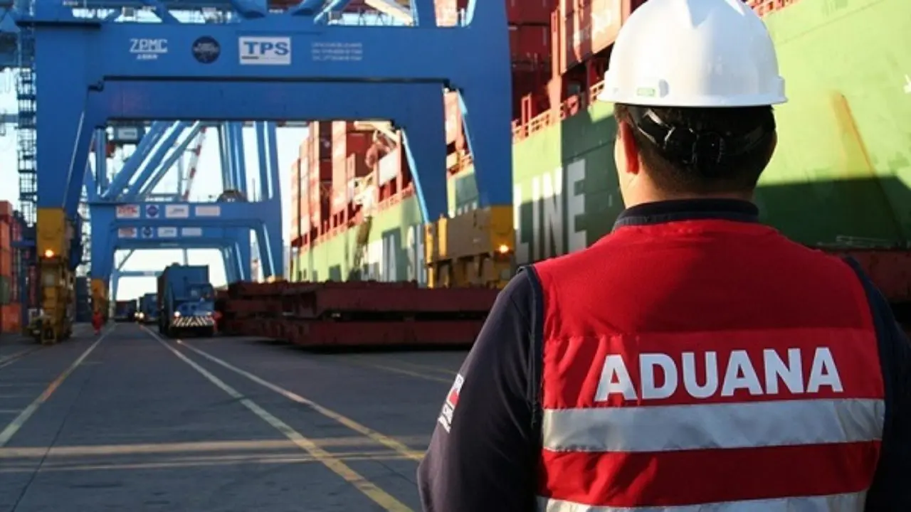 Paro nacional de Aduanas: Reclaman que los trabajadores del sector sean vacunados contra el COVID