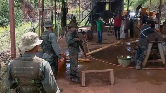 Mineros denuncian robo de oro y comida por parte del Ejército en Tumeremo