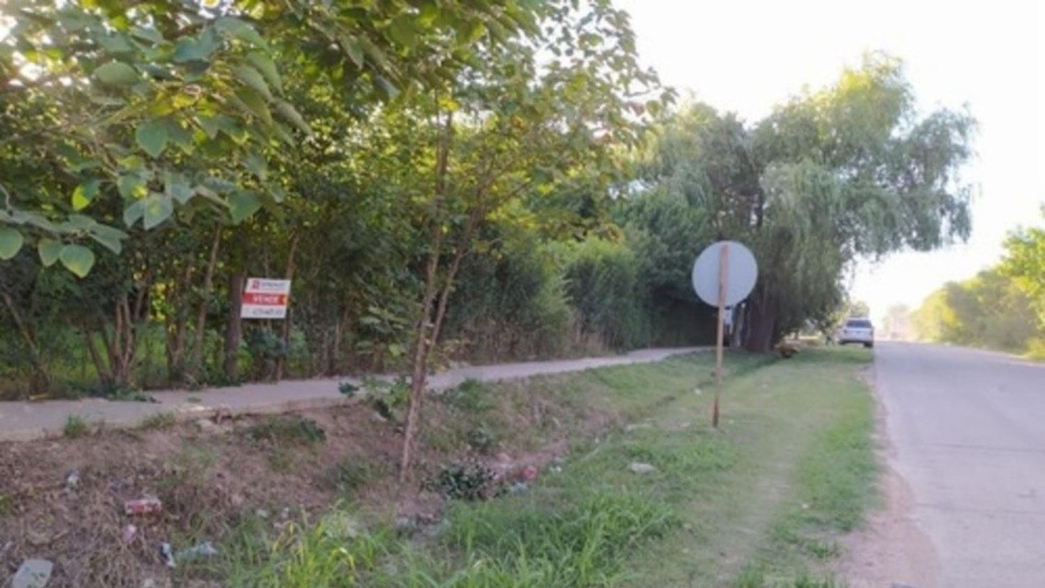Entraron a robar a una casa y violaron entre tres a la hija de la familia