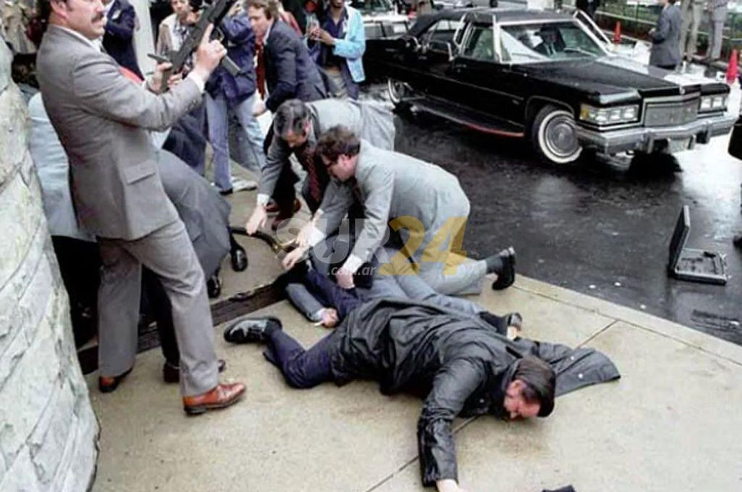 El hombre que intentó matar a Ronald Reagan obtiene la libertad incondicional