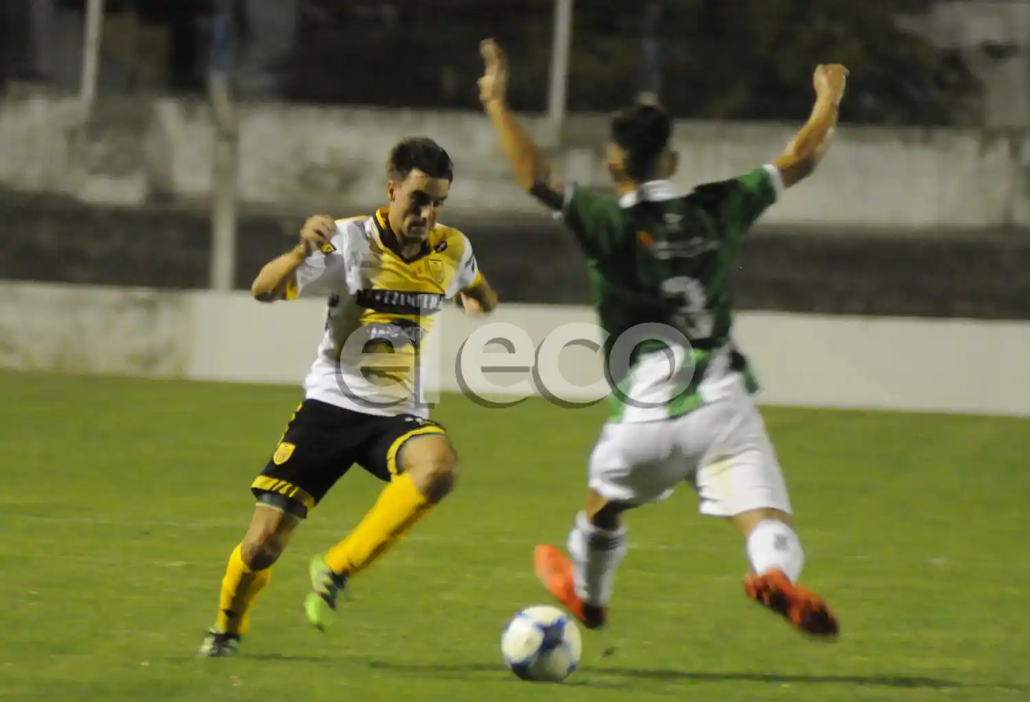 González Metilli, en un partido con Estudiantes de San Luis.