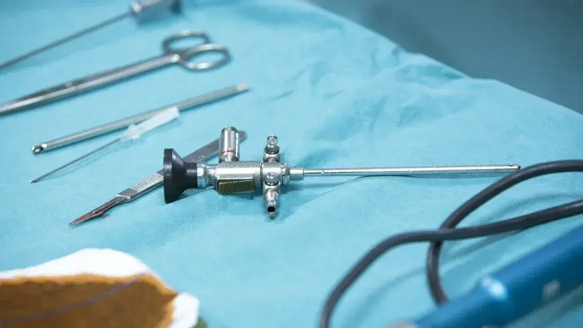 La ANMAT prohibió el uso y comercialización de diversos productos médicos por graves irregularidades