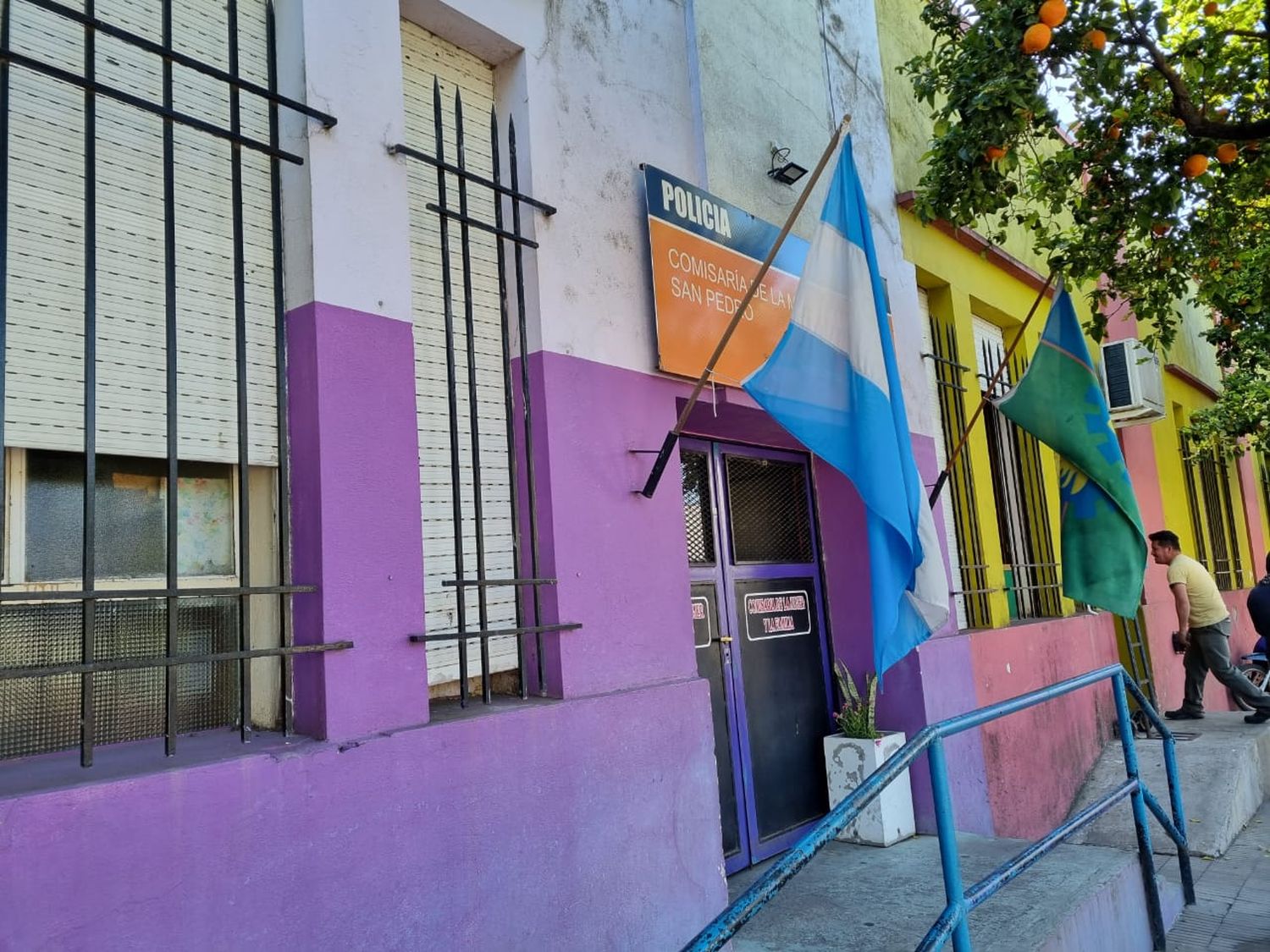 Milagro: inspectores encontraron a un niño que deambulaba a la madrugada en una peligrosa zona