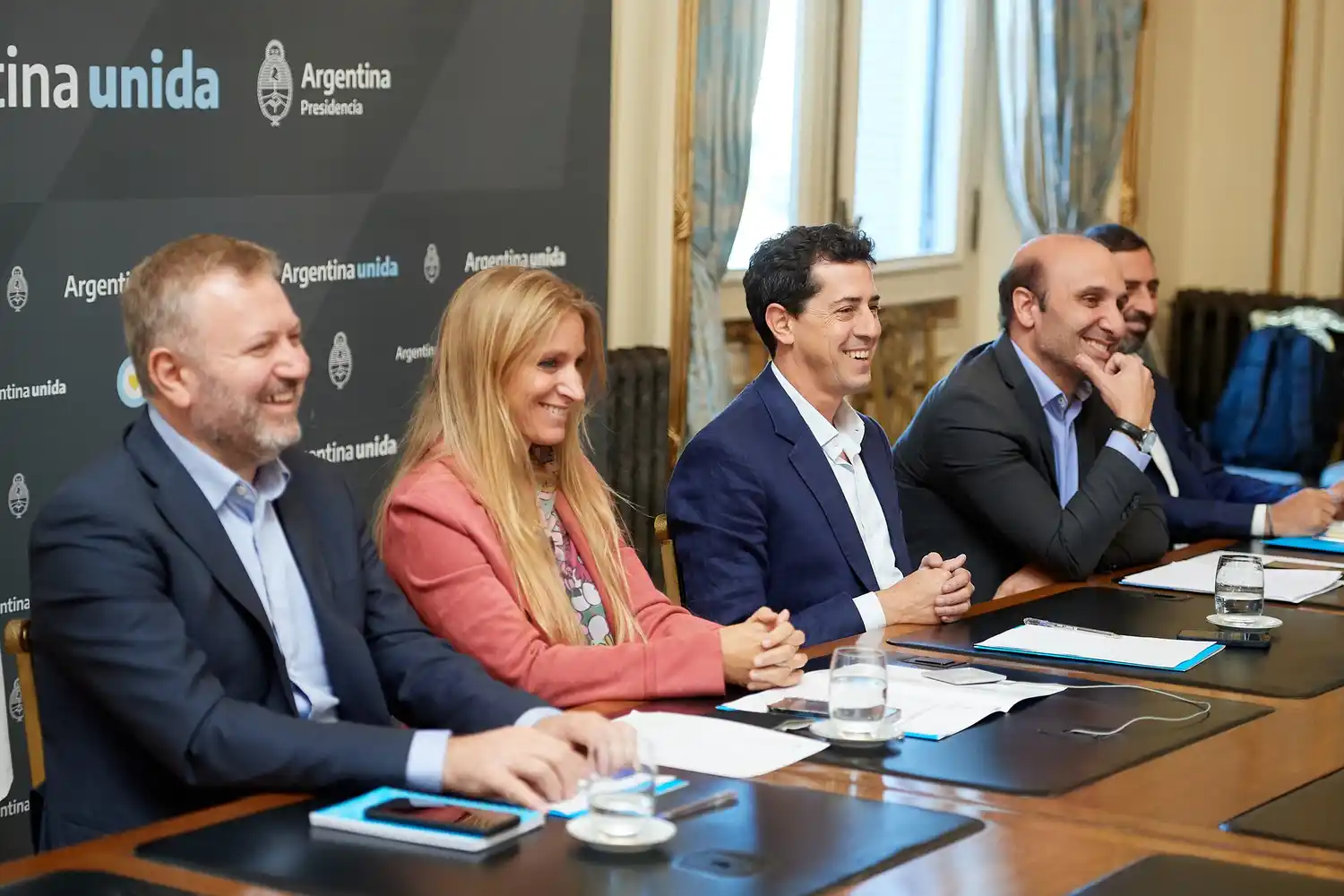 Normalización de 237 pasos internacionales