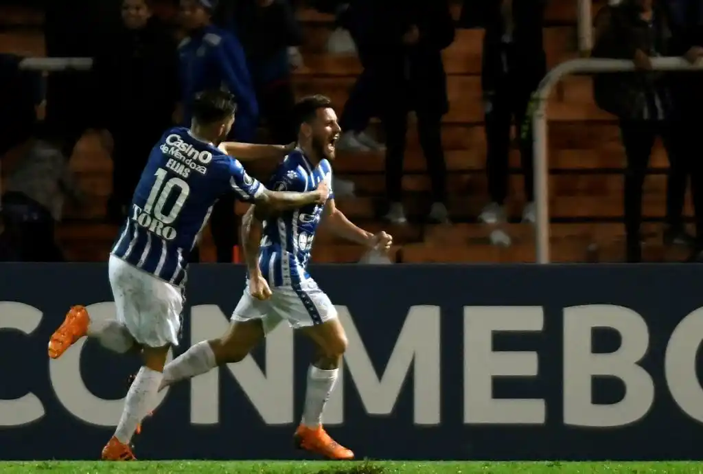 Godoy Cruz ganó y se metió en cuartos de final