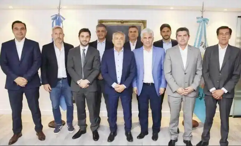 Gobernadores de JxC advirtieron que
hay reformas que no acompañarán