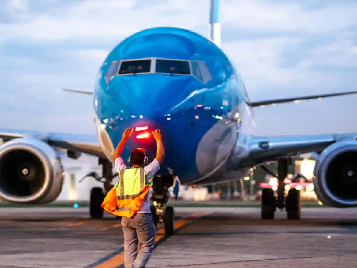 Aerolíneas suspende vuelos a cuatro destinos internacionales