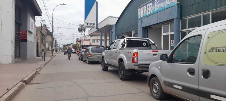 Subas de impuestos: cuánto aumentarán los combustibles en junio y julio