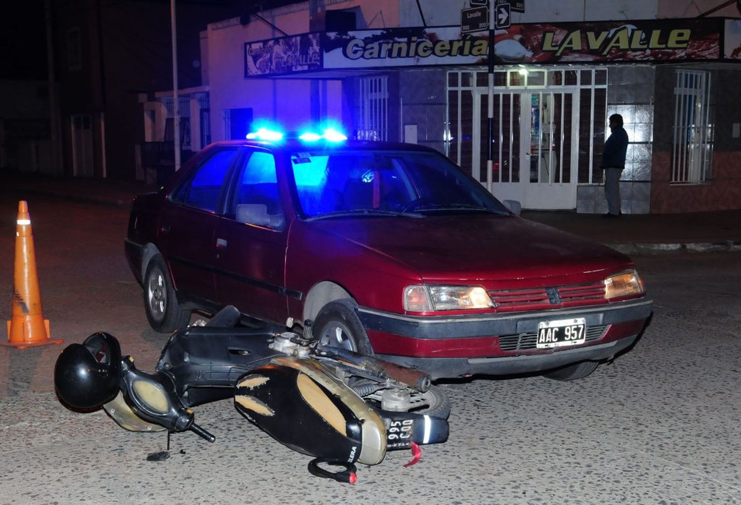 Un niño de 9 años quedó internado tras un choque en Lavalle y Beiró