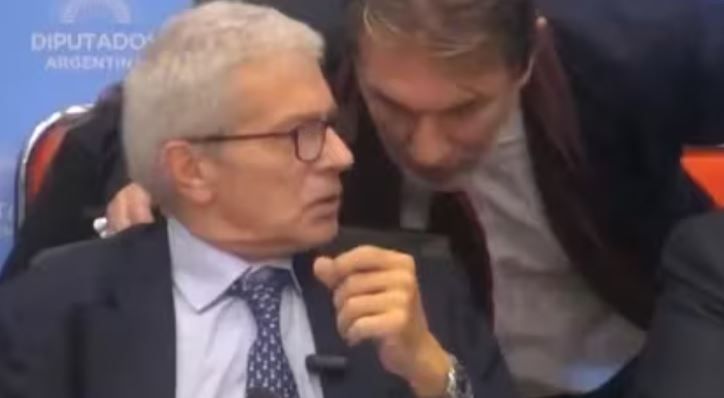 Escándalo en Diputados con Cúneo Libarona: negó la diversidad sexual y dejó el micrófono abierto ante la advertencia de un asesor