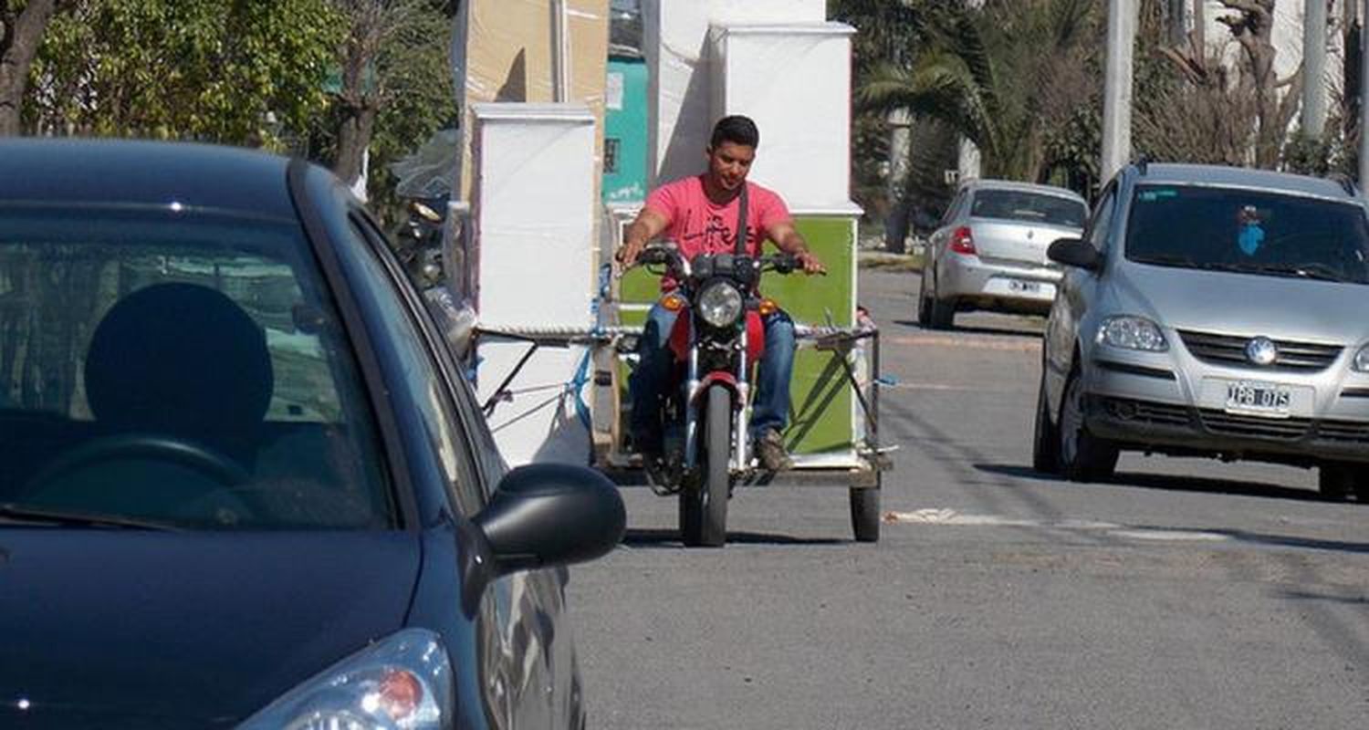 Vendedor de muebles a domicilio fue baleado