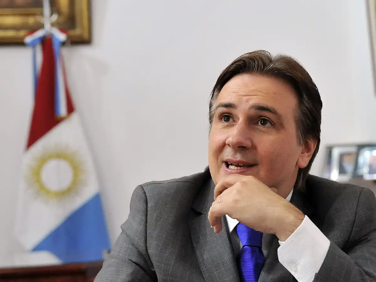 Llaryora, entre los políticos con mejor imagen de la provincia