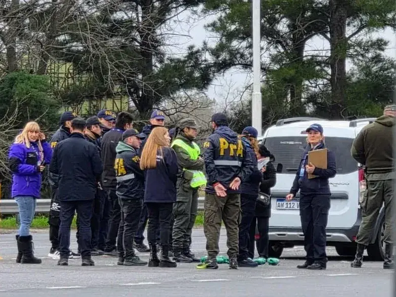 Nuevo operativo de Migraciones: retuvieron a una joven en la autopista Rosario-Buenos Aires