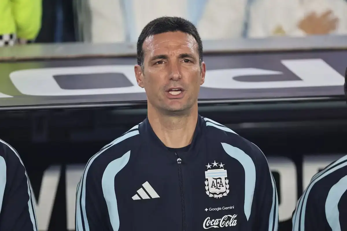 Scaloni, tras la despedida de Messi: "Si todo va bien, seguiré siendo el entrenador"
