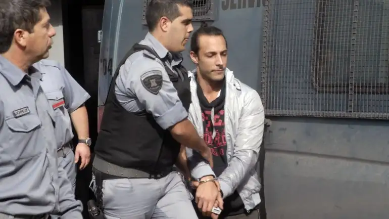 Pedraza y Leo Fariña  pidieron trabajo para cobrar un sueldo en la cárcel