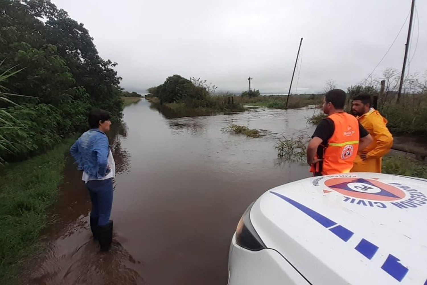 El Gobierno provincial, a través de la Secretaría de Protección Civil y Gestión de Riesgos, coordina la asistencia a los municipios y comunas afectados.