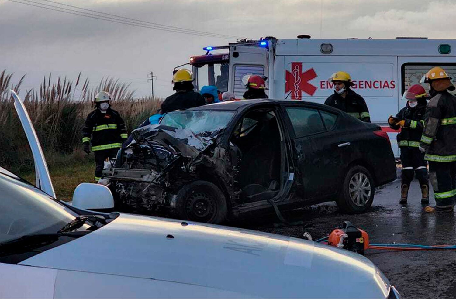 Mueren dos personas tras un choque frontal en la ruta 88