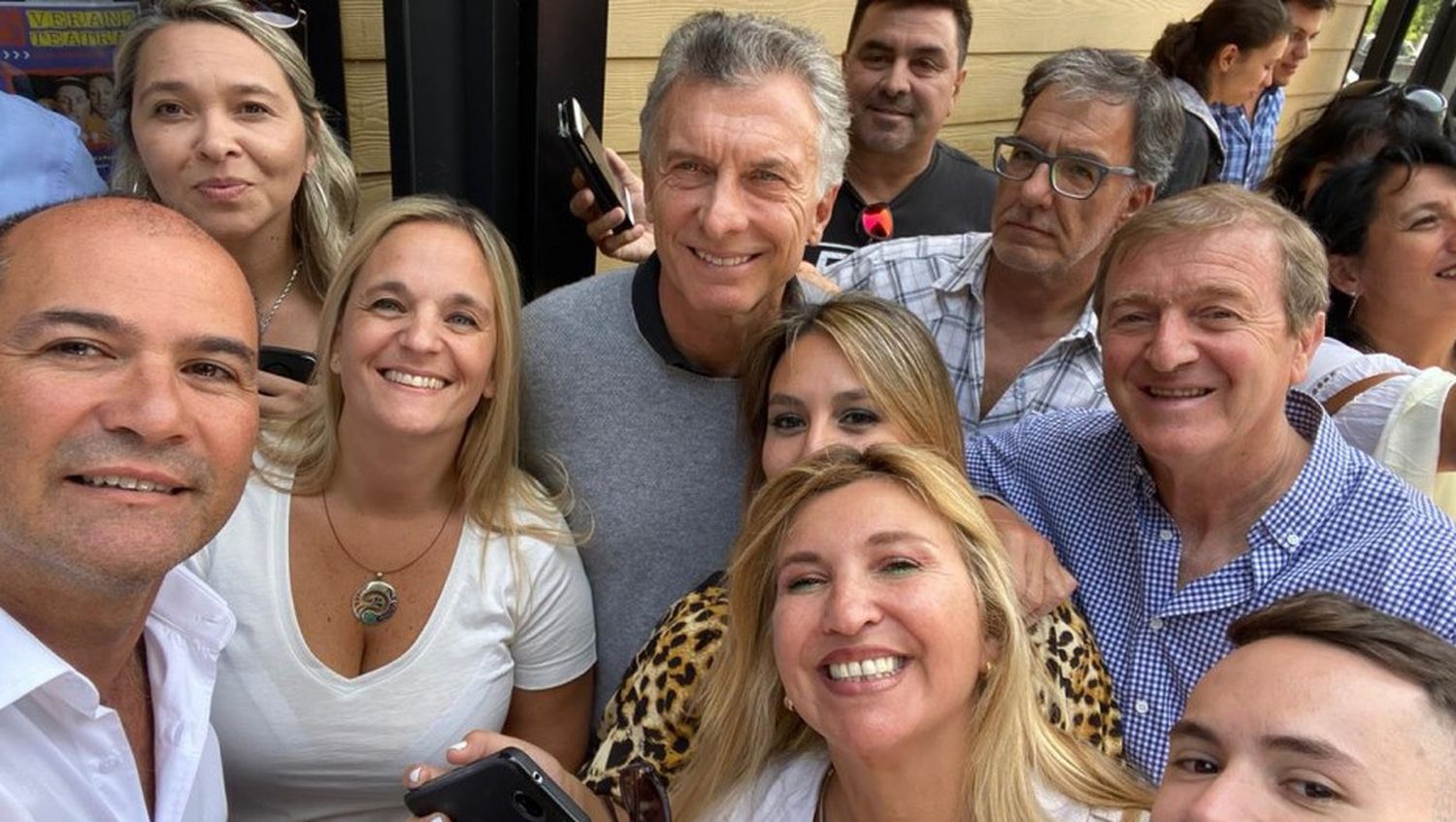 Macri reapareció en Villa La Angostura y comienza a posicionarse en el nuevo mapa político