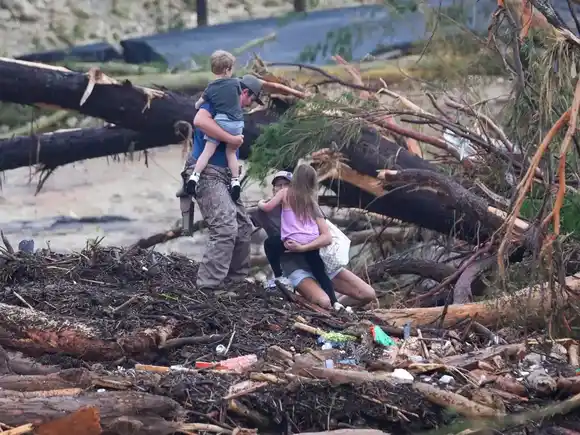 Inundaciones en TEXAS ¿Sabían que iba a pasar y nadie hizo caso de las señales?