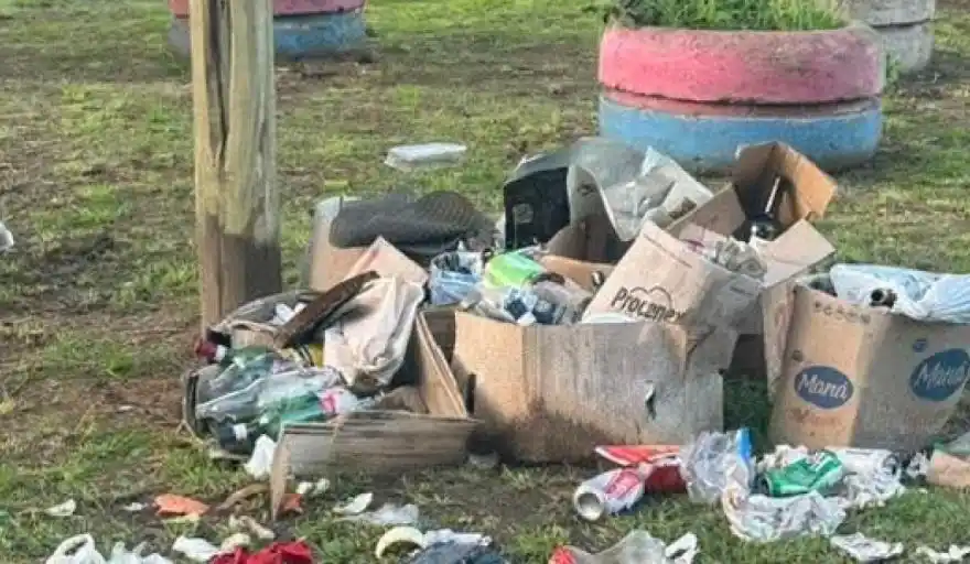 Así quedó la plaza en Necochea