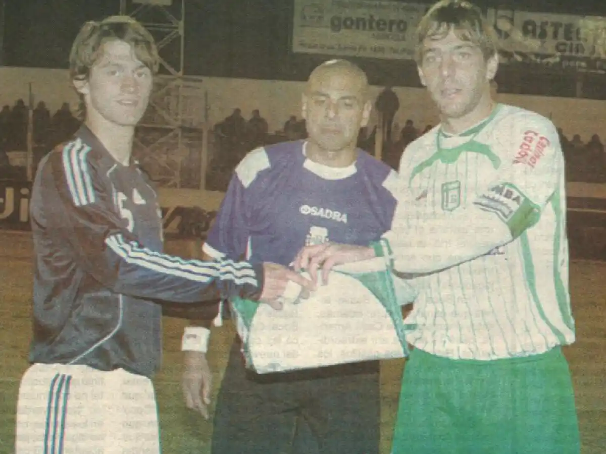 Un festejo ante la selección y dos campeones del mundo