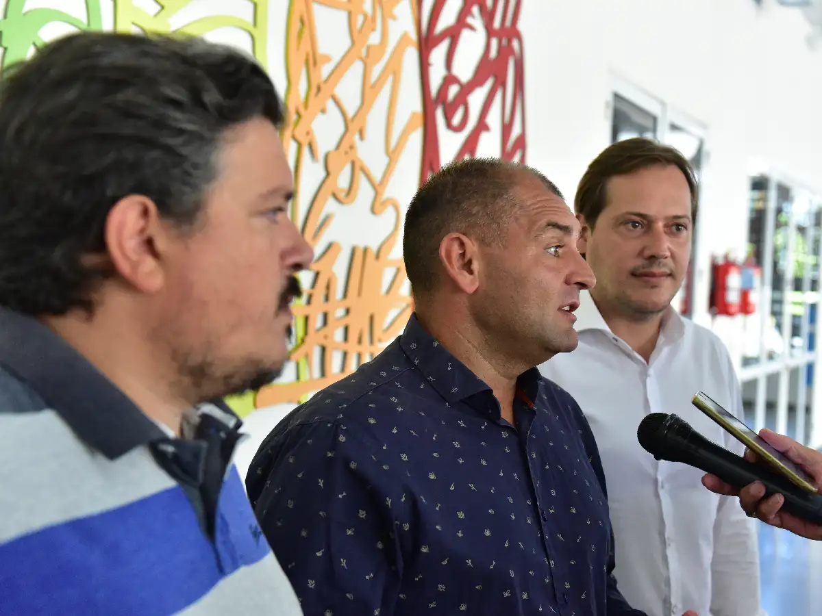 El municipio lanza convocatoria abierta para talleristas y artistas