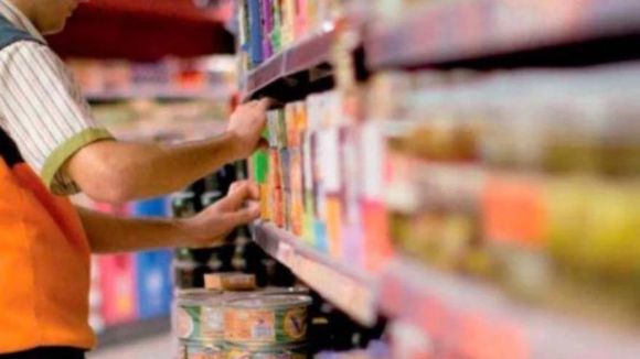 Las ventas en los comercios minoristas cayeron fuertemente en 2023
