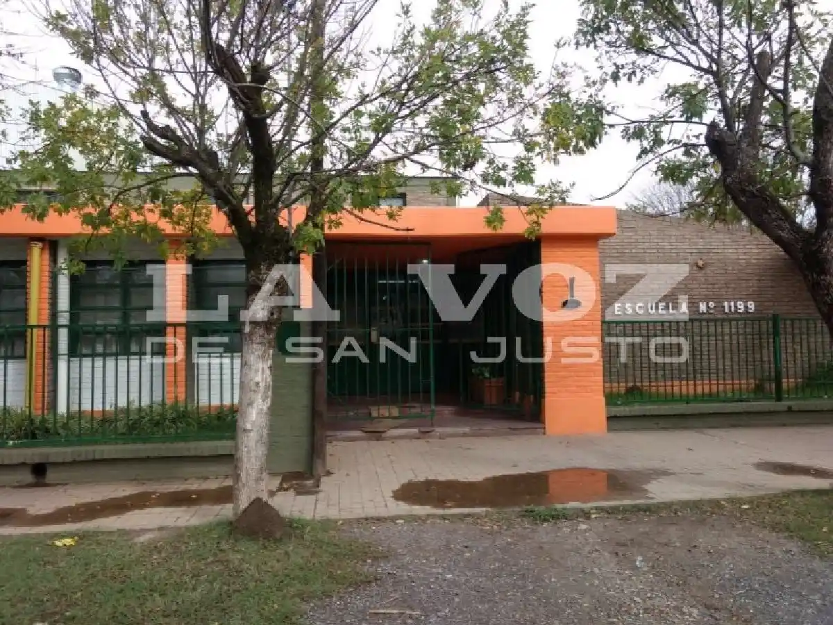 Volvieron a robar en la Escuela 1199: se llevaron queso, sal, cucharas y platos