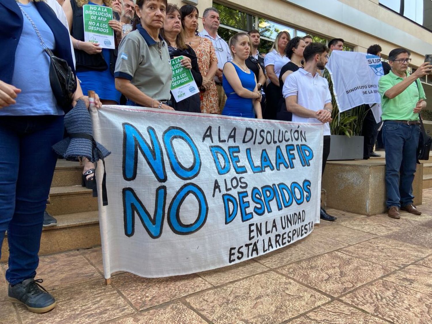 Trabajadores de AFIP continúan con las protestas.