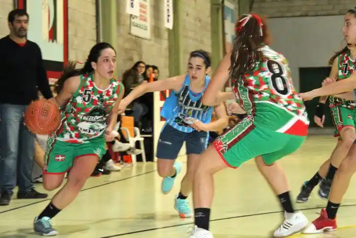 “Las Vasquitas” lucharon hasta el final