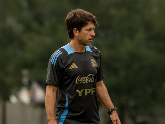 Placente decidió que la Sub 17 juegue el torneo de  L’Alcudia  .Foto:@Argentina