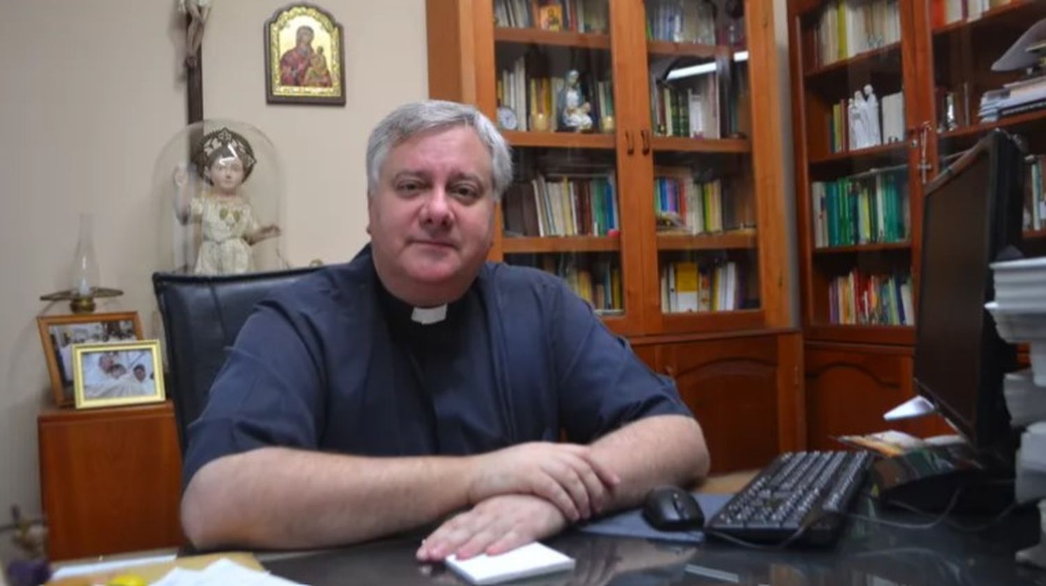 Celebran los 40 años de la ordenación sacerdotal de Carlos Miri