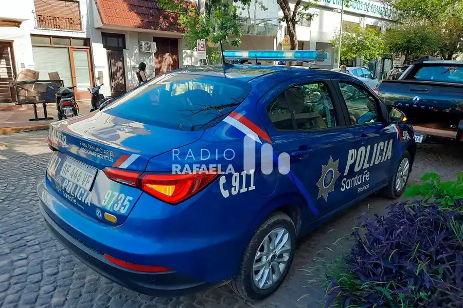 Plaza Clucellas: un vecino lo “enganchó” robando herramientas de un galpón