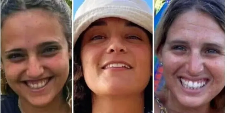 HAMÁS LIBERA a tres rehenes israelíes: las primeras tras el acuerdo de cese al fuego
