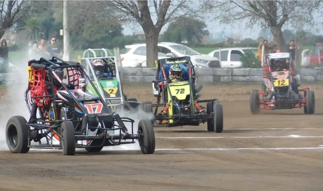 Ayer se llevó a cabo en el Complejo Deporte Motor de la ciudad de Morteros la 9ª fecha del campeonato “Diego Botto”.