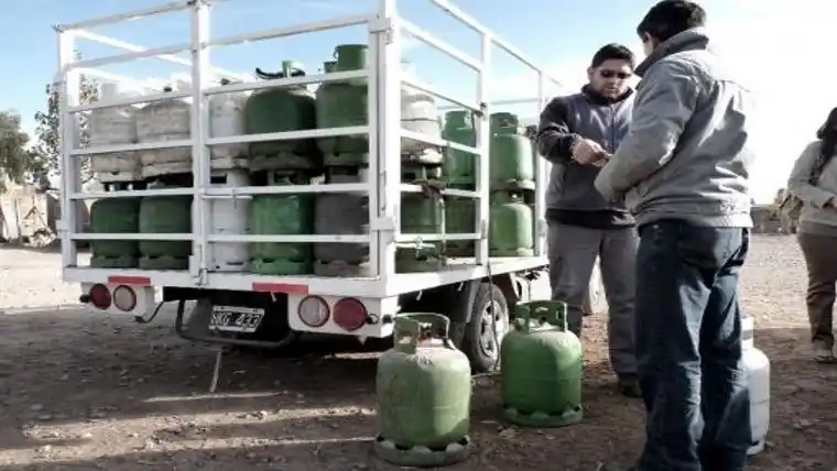 Fijaron nuevos precios para garrafas de gas para uso doméstico