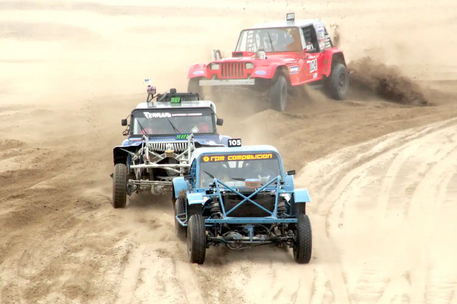 Safari y Areneros. Disputa de la Copa Ecos Diarios en Costa Bonita