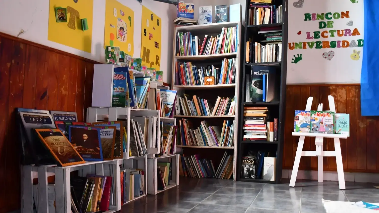Concordia inauguró cuatro nuevas bibliotecas municipales en distintos barrios