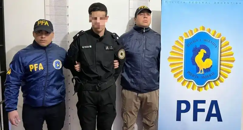 El sospechoso quedó detenido