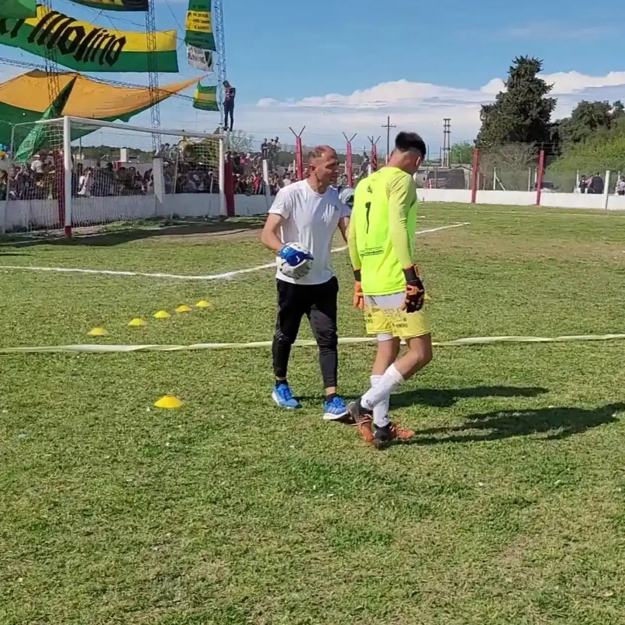 Campus de arqueros en Centro Bancario